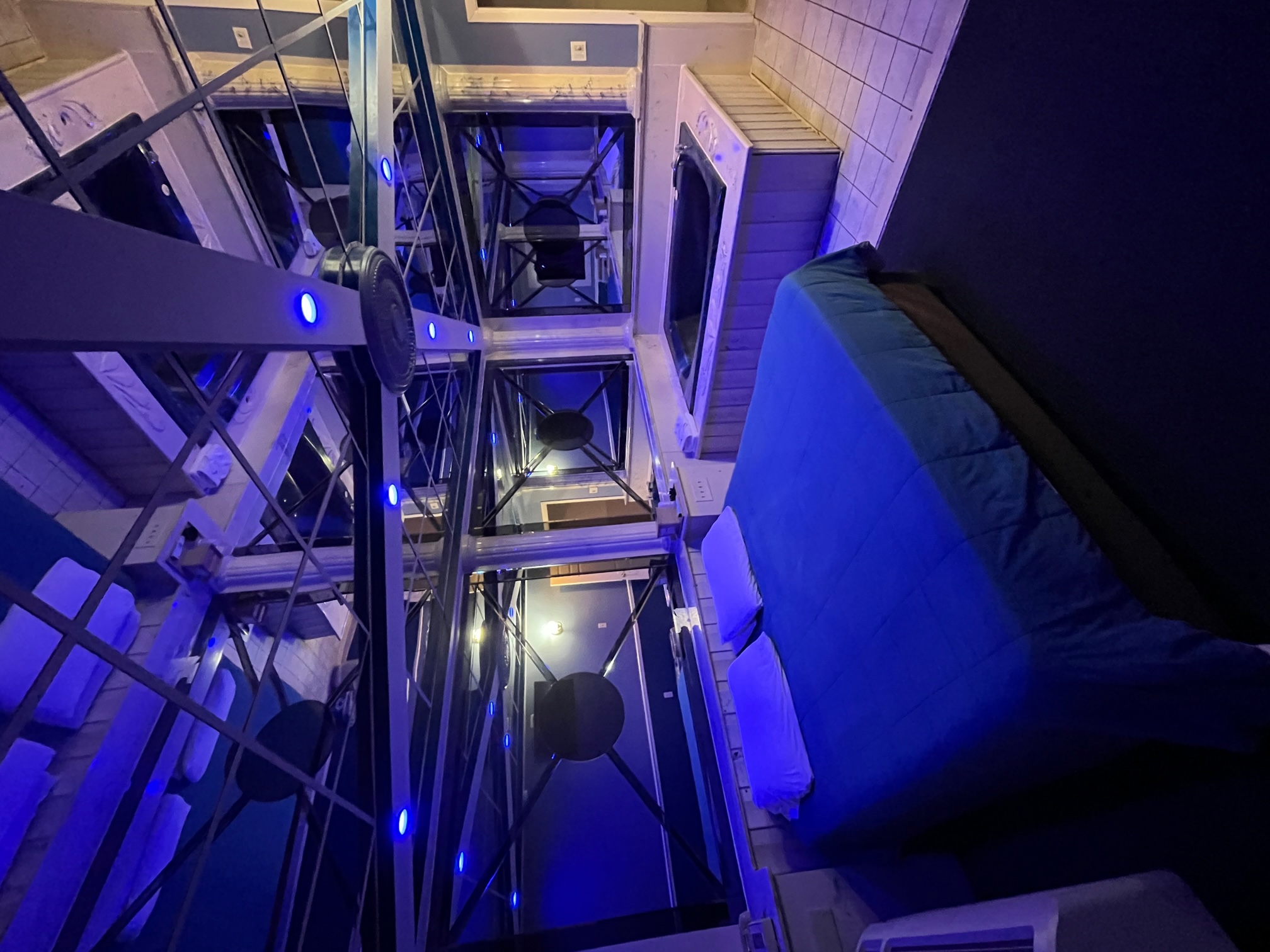 Standard Suites - Smoking & Non Smoking