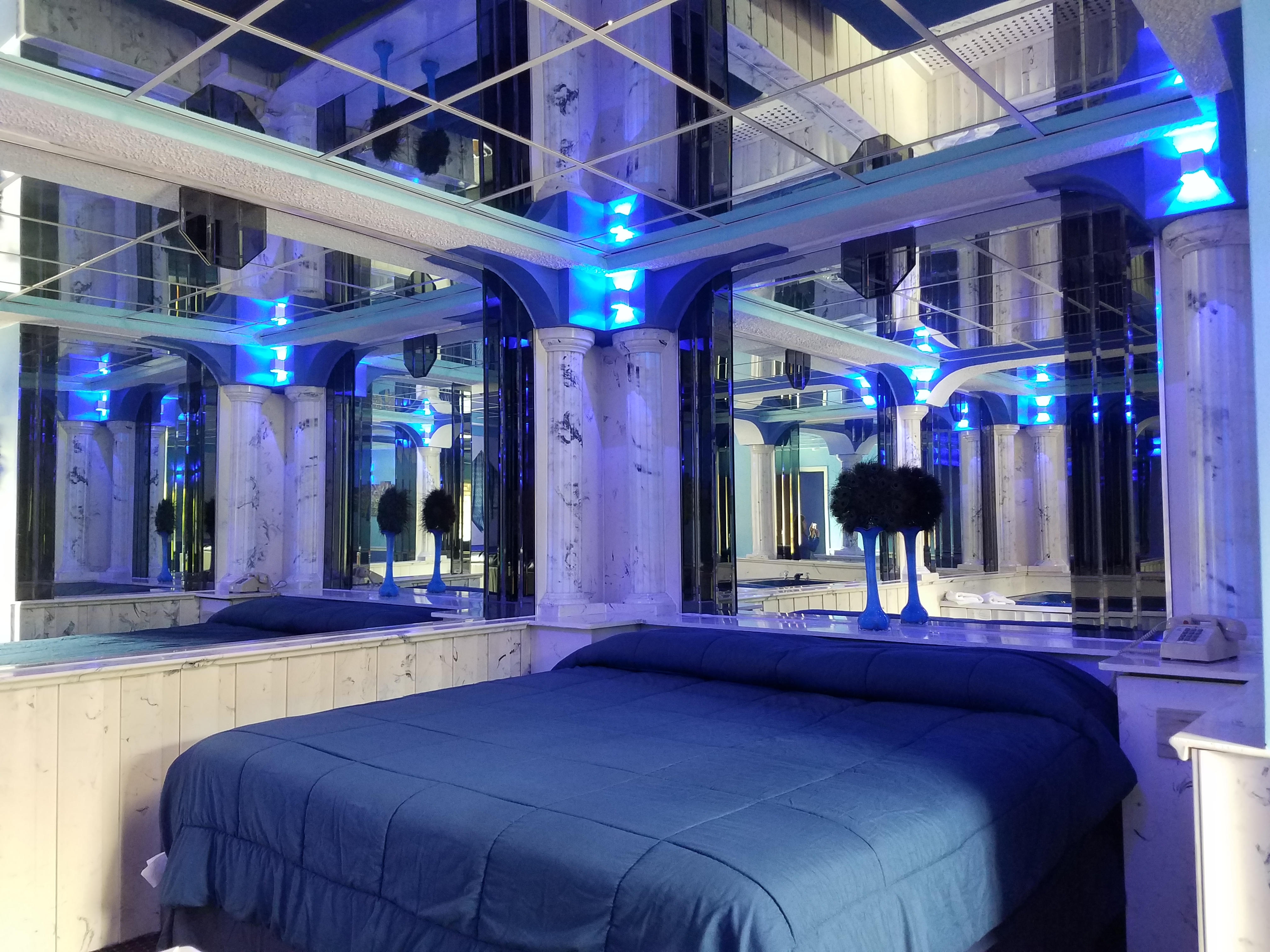 Peafowl Suite - Non Smoking