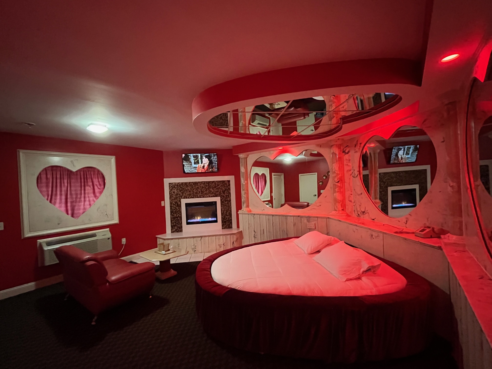 Valentine Suite - Non Smoking